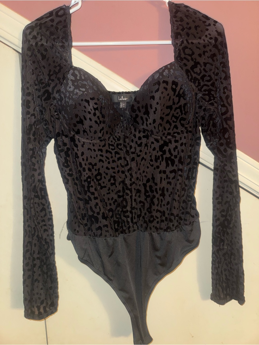 Lulu's Black Velvet Leopard-Print Long Sleeve Bodysuit
